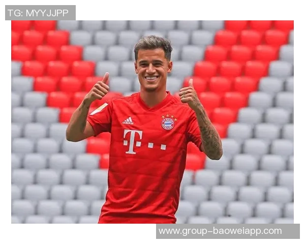 库蒂尼奥为儿子庆生全家穿四队球衣展现足球情缘