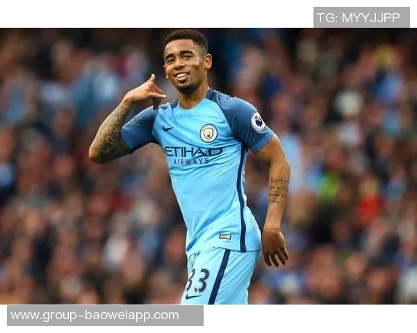 恩里克高度认可马尤卢表现巴黎俱乐部已启动续约谈判