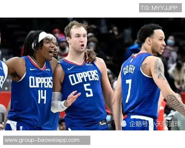 科尔分析肯纳德第三节四记三分表现称防守失误是关键因素 科尔分析肯纳德第三节四记三分表现称防守失误是关键因素